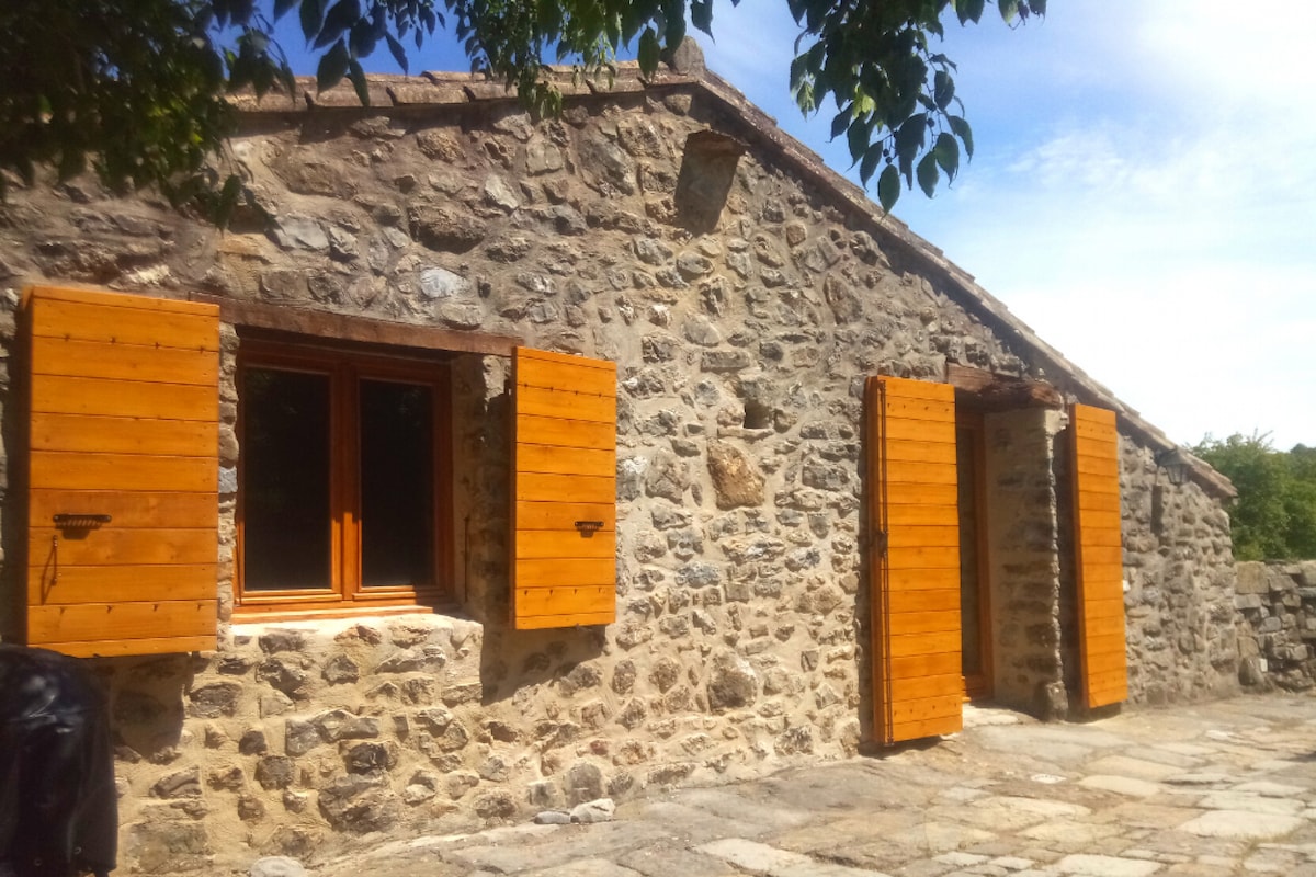 Cottage with private pool in Cévennes