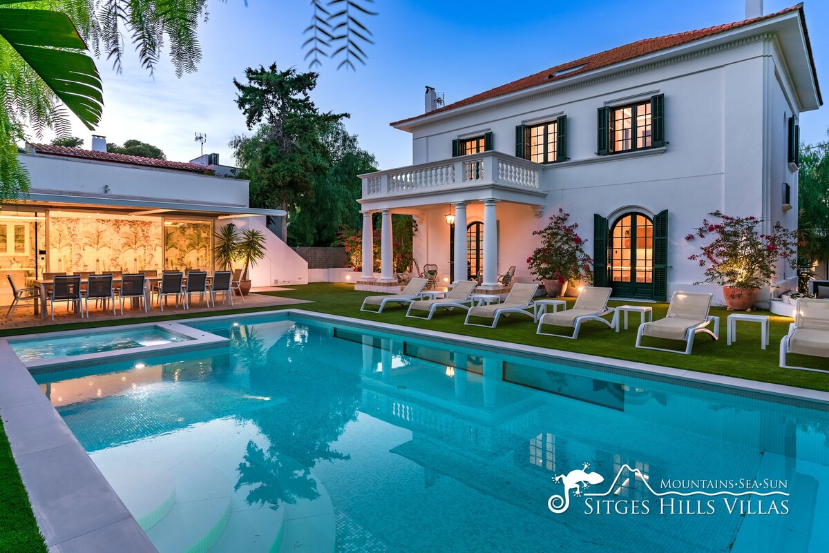 Pure Luxury Villa De Los Leons in Sitges Near Sea