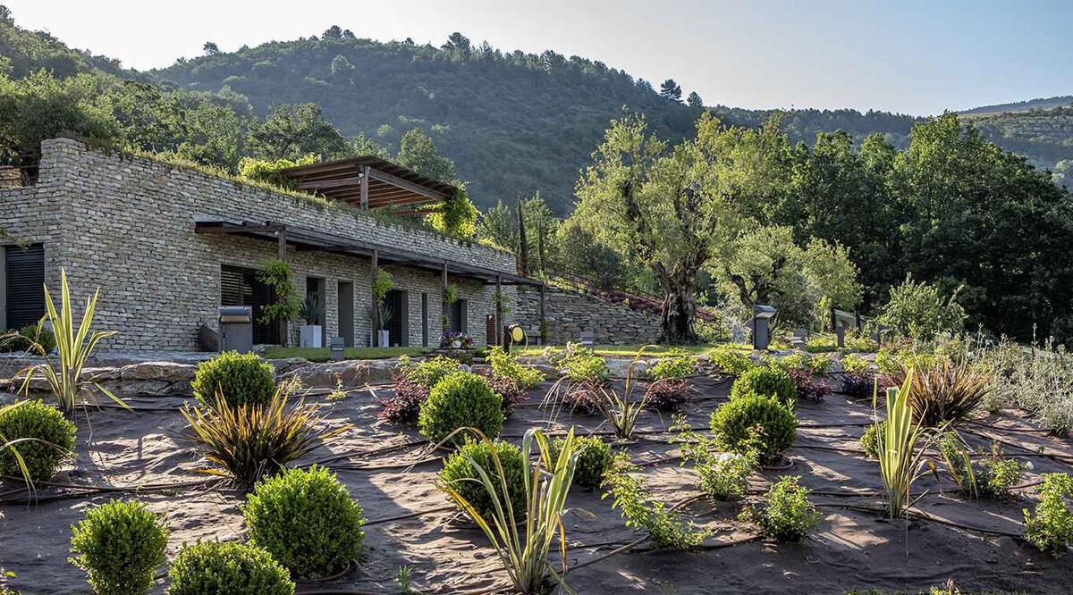 Splendid Villa Facing Medieval Fortress With Peace