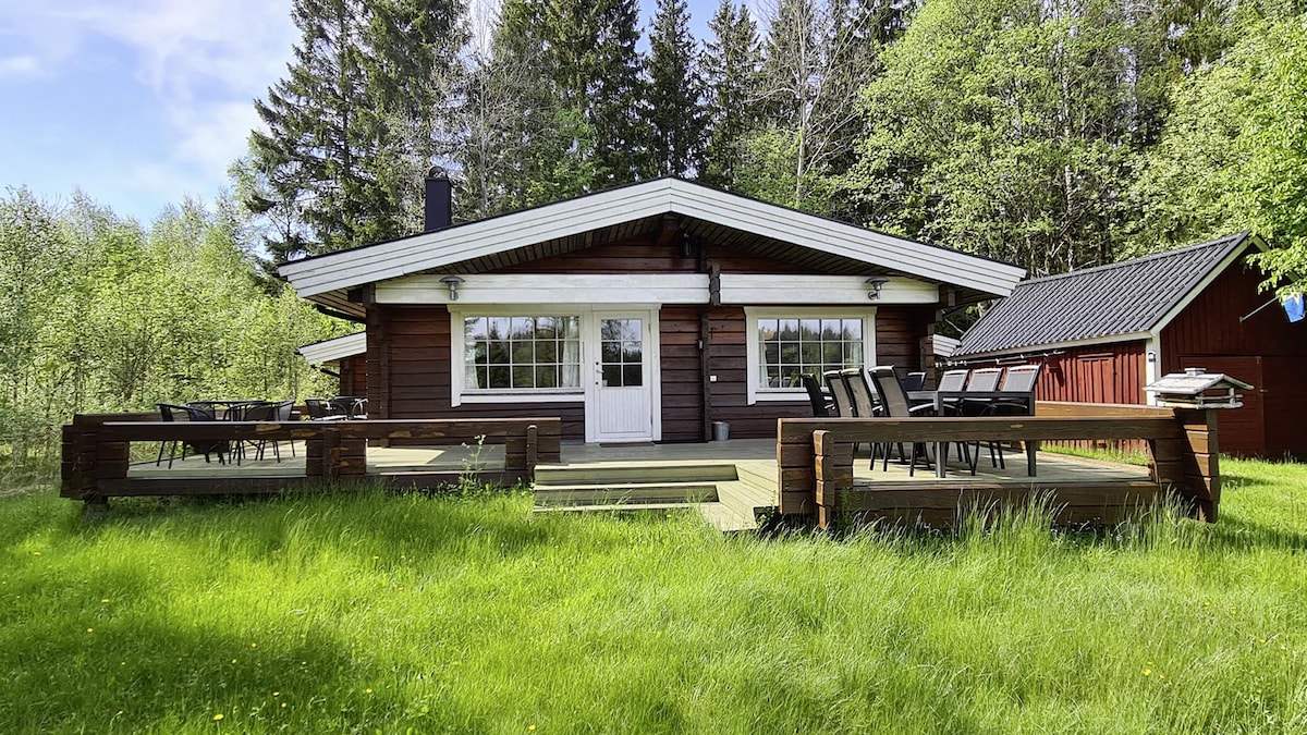 Log house, meadow view, near forest, river/lake