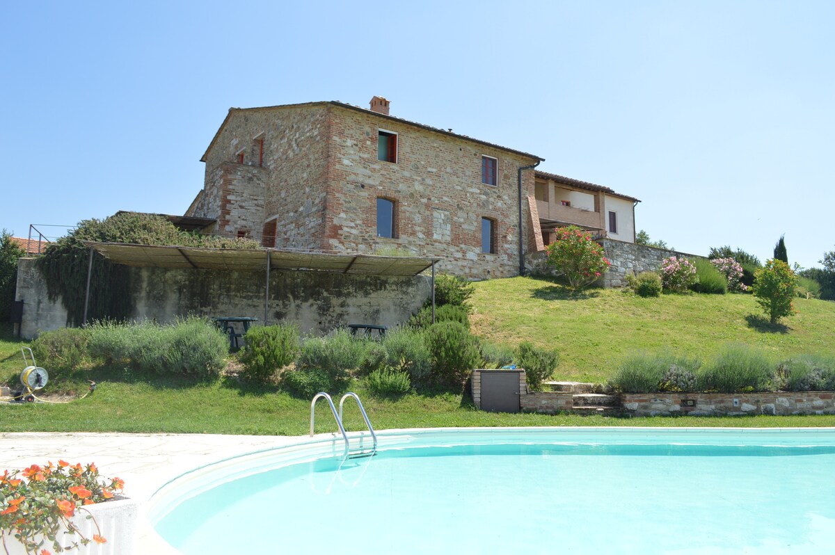 Holiday apartment with swimming pool, strade bianche, swimming pool, view