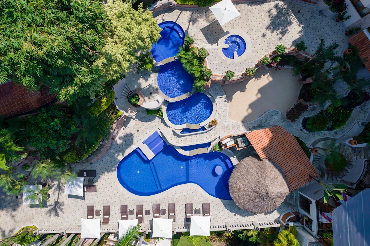 1-BR Villa w/ Patio & Ocean Views at Luxury Resort