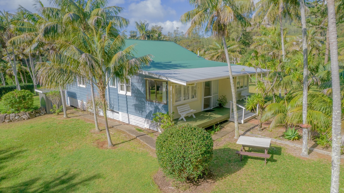 Anson Bay Lodge 2 Bedroom Unit