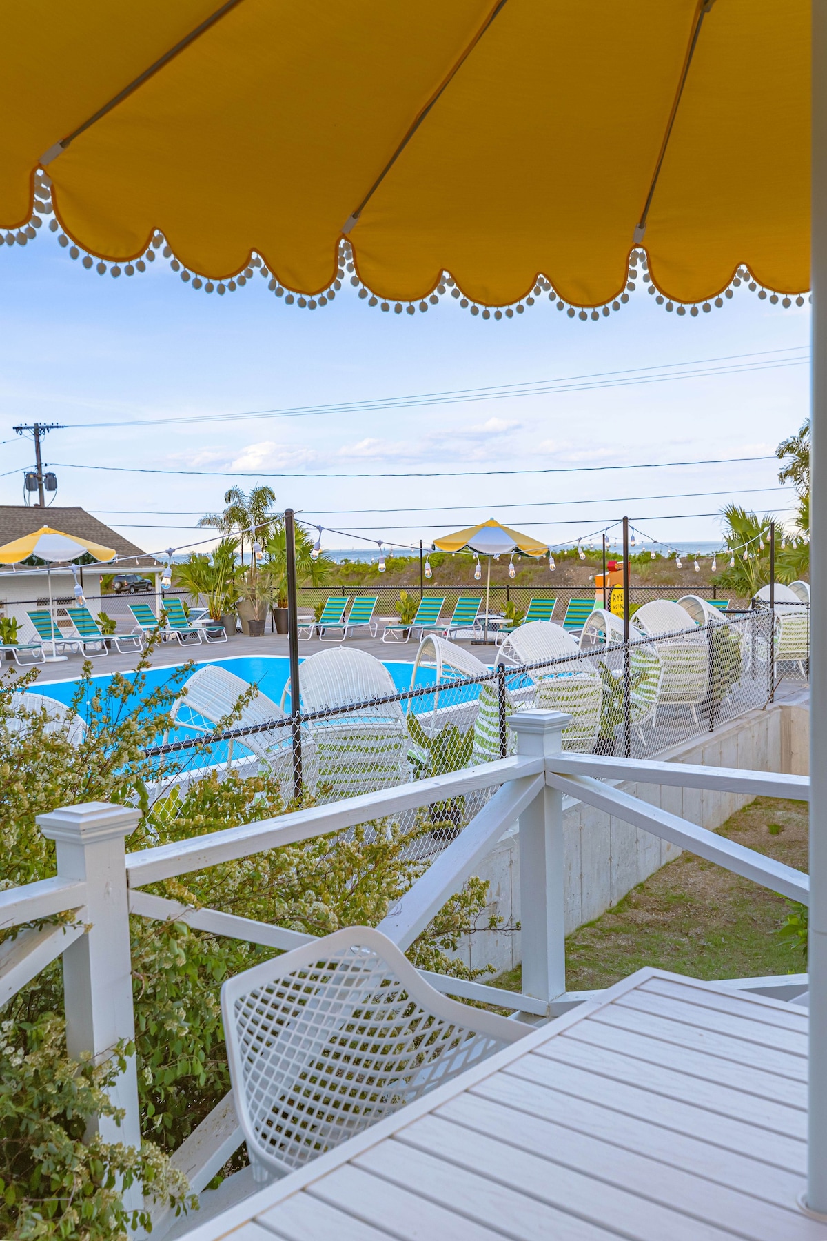 Rye Motor Inn - 1BR Bungalow South - Ocean View