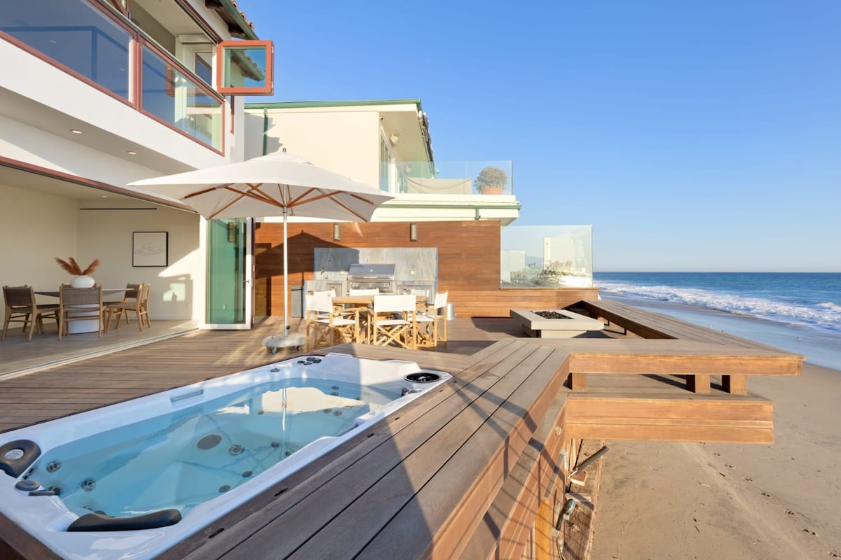 Vue de Reves | Sight of Dreams | Sandy Malibu Beach