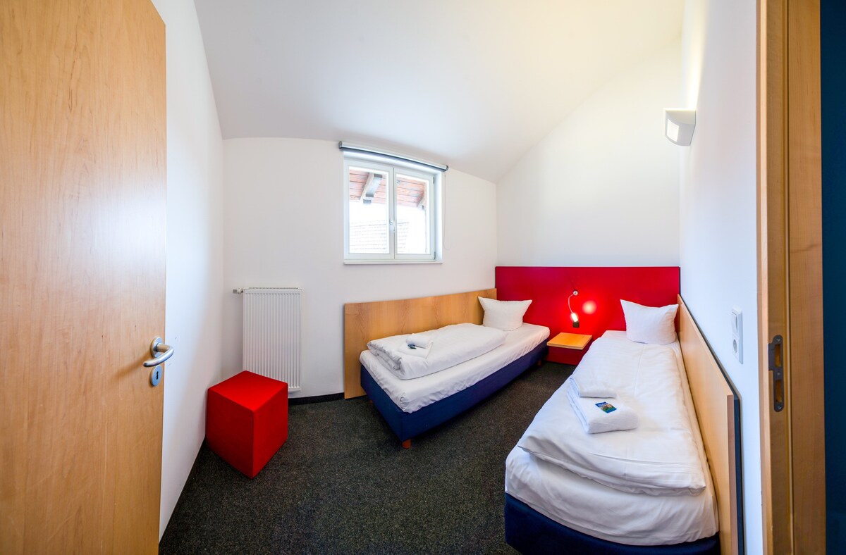 位于奥埃尔施泰特（ Auerstedt ）的公寓，可供4位房客入住，面积为70平方米（ 20391 ）