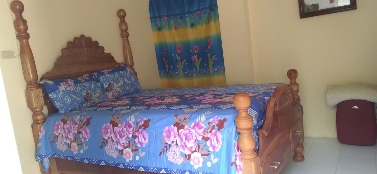 Lovely 1-Bed Cottage in St catherine Jamaica
