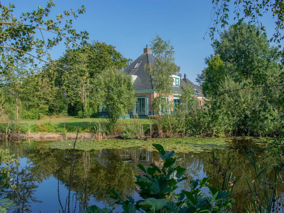 Rural villa with swimming pond and sauna