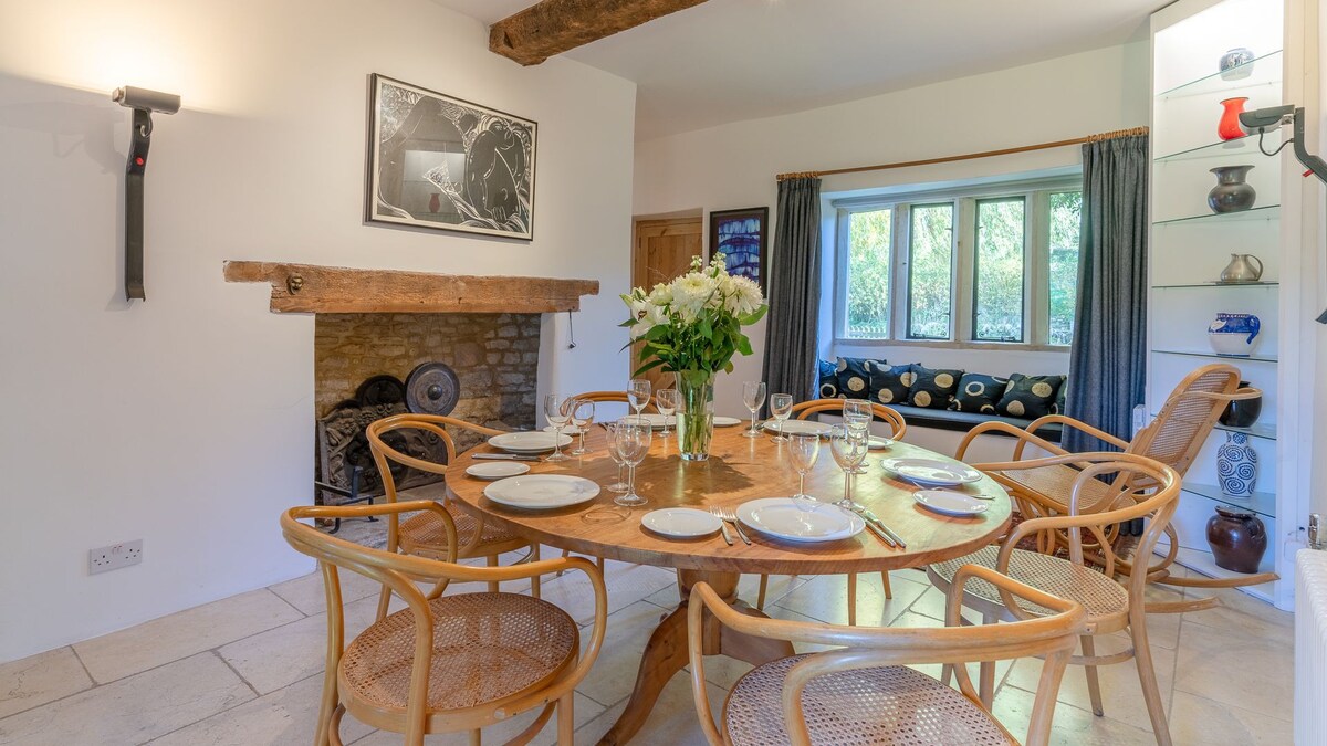 The Barracks, Aldsworth, Burford/Bibury, Cotswolds