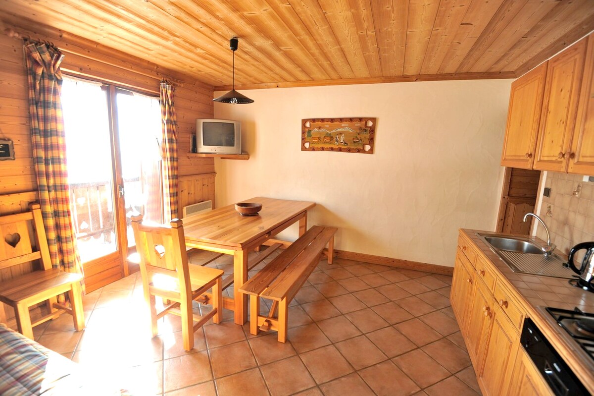 Appartement 400 m away from the slopes for 9 ppl.