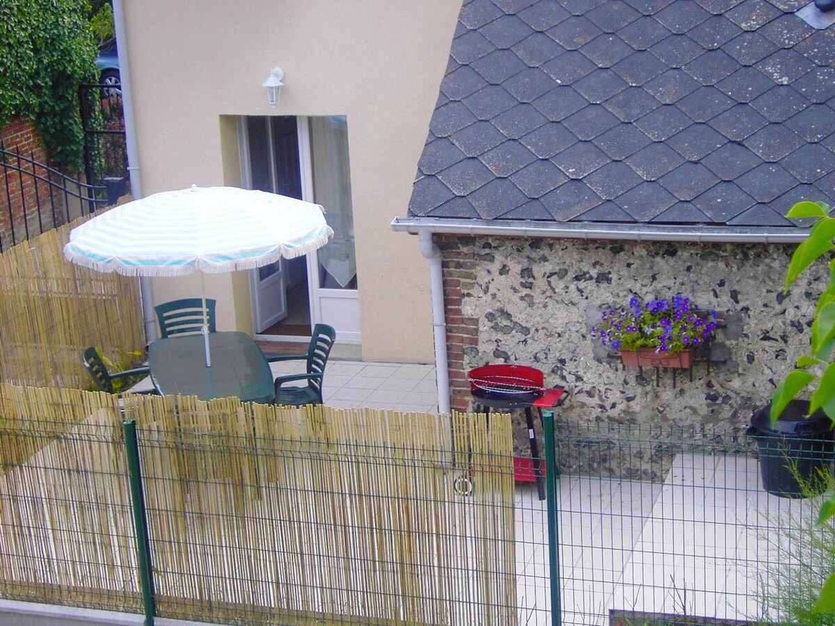 Nice house for 4 ppl. with garden at Criel-sur-Mer