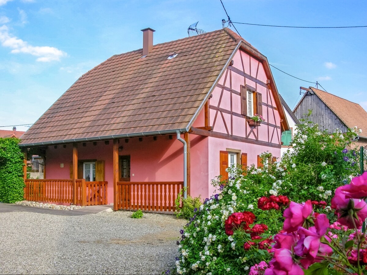House for 6 ppl. with garden at Stotzheim