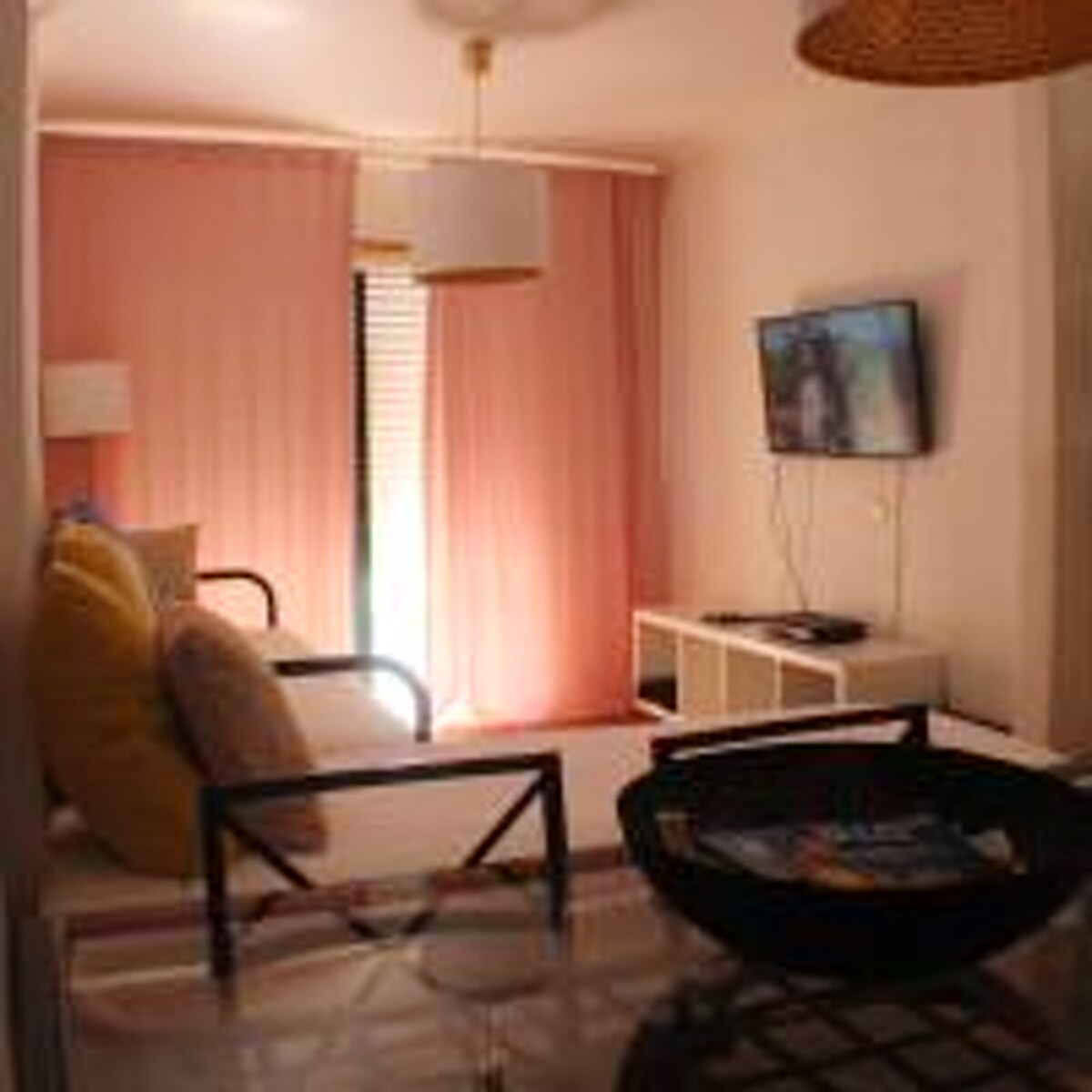 Apartement 2 km away from the beach with jacuzzi
