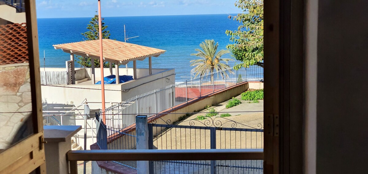 150 m away from the beach! Apartement for 3 ppl.