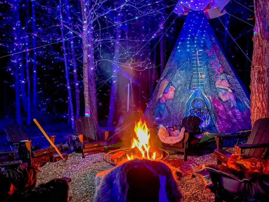 Enchanted Forest Cabin & Teepee! Unique Experience