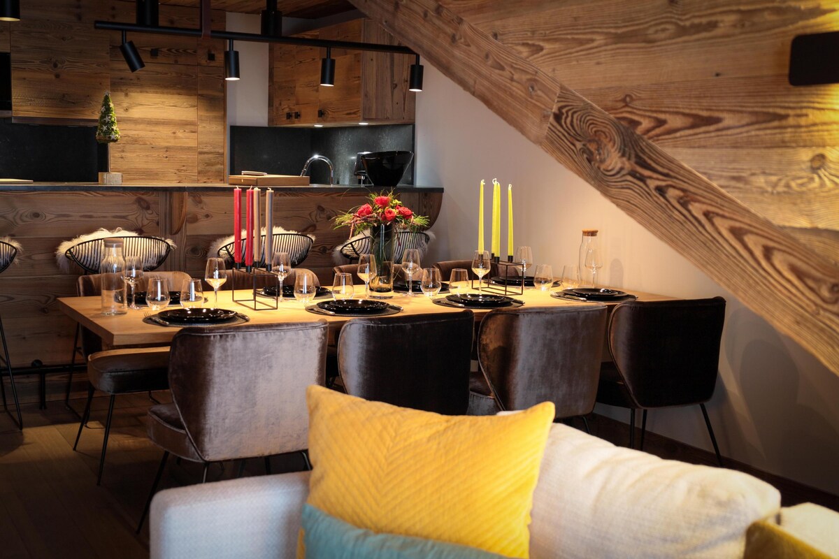 Charming attic apartment in Courchevel Moriond