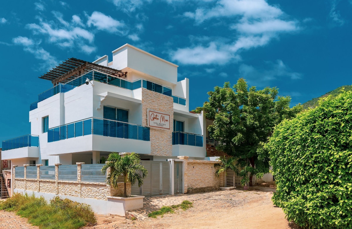 4BR Exclusive House at Taganga + BBQ