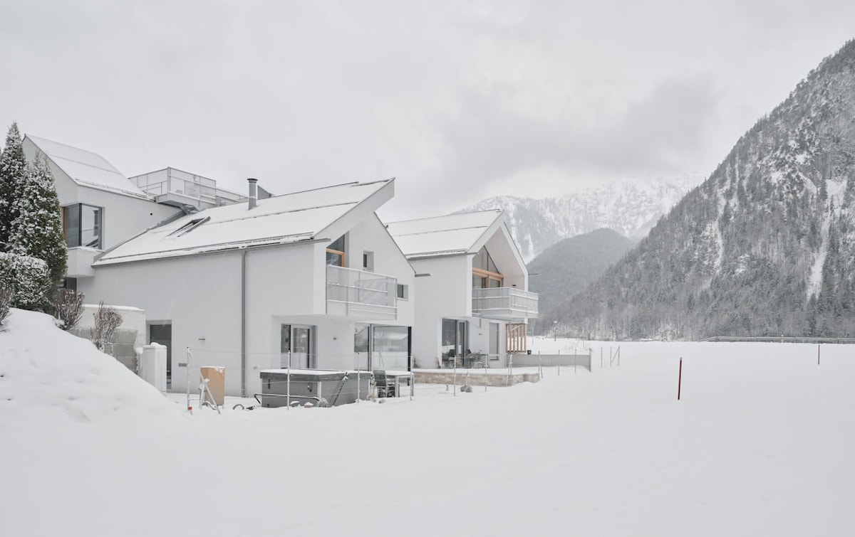 可欣赏湖景的城市山度假木屋