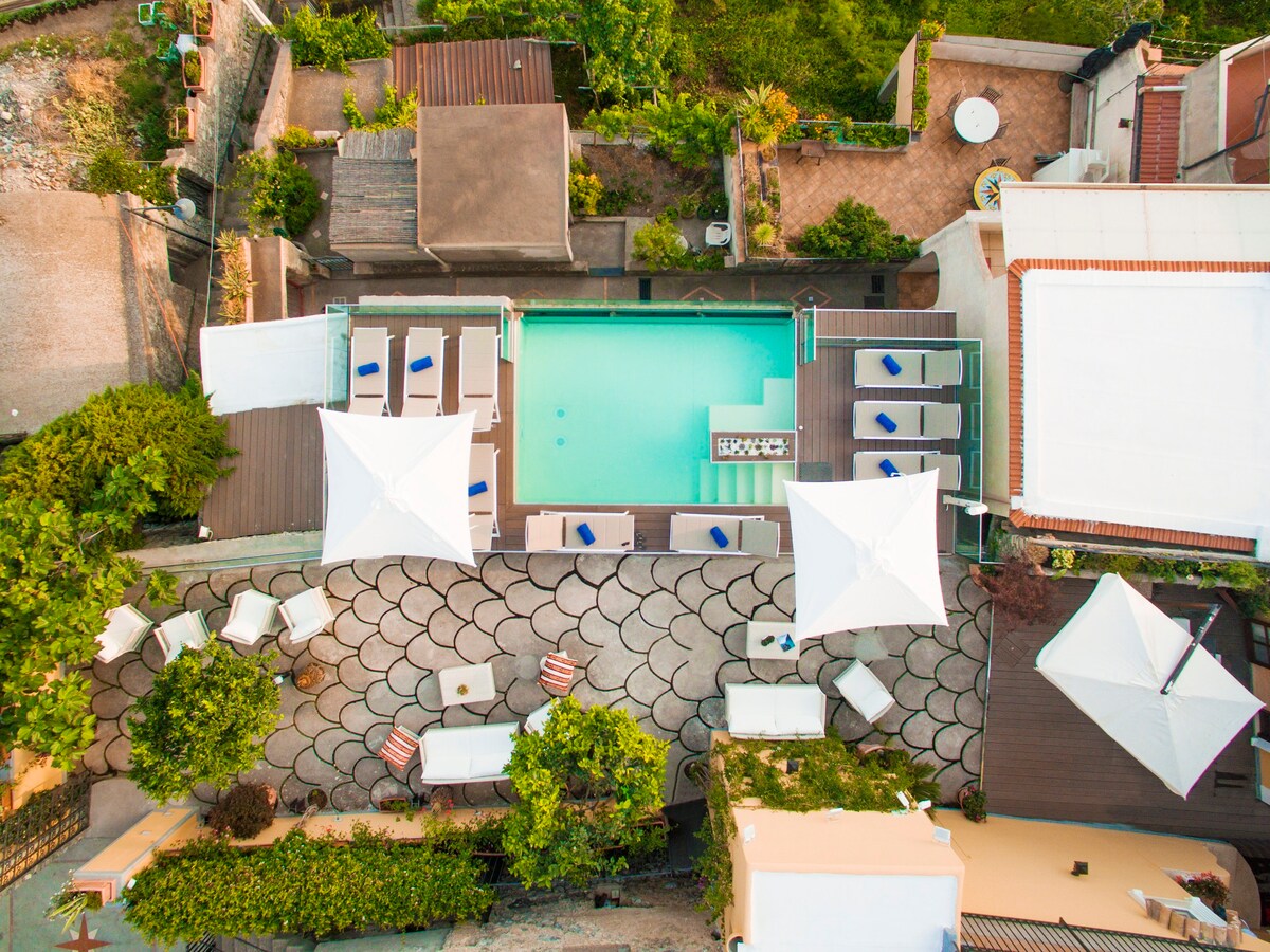 波西塔诺（ Positano ）设有游泳池，可供10人入住的别墅