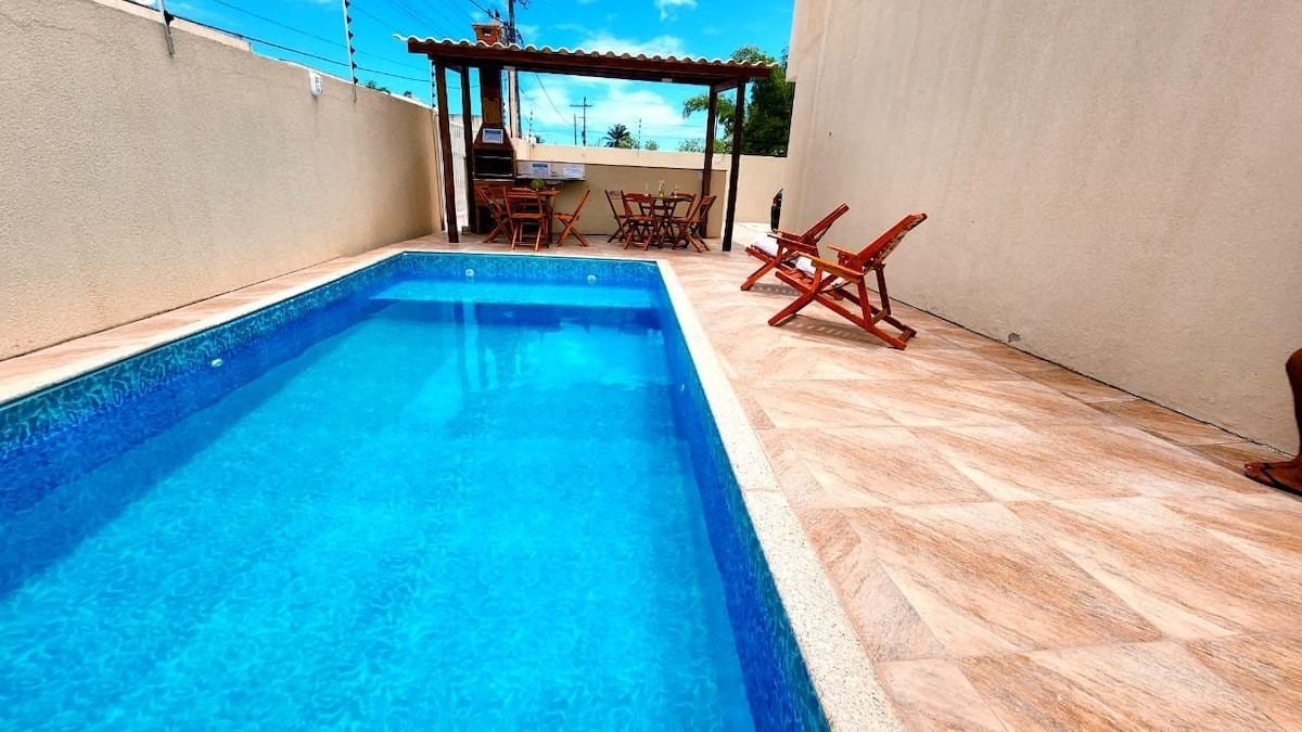 2 suites, pool, 500 meters from the sea
