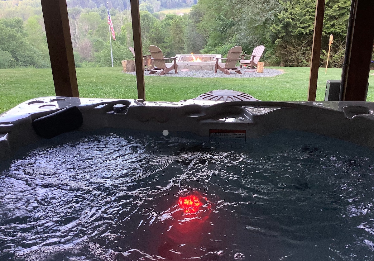 热水浴缸、山景、台球桌- Lazy Bear Lodge