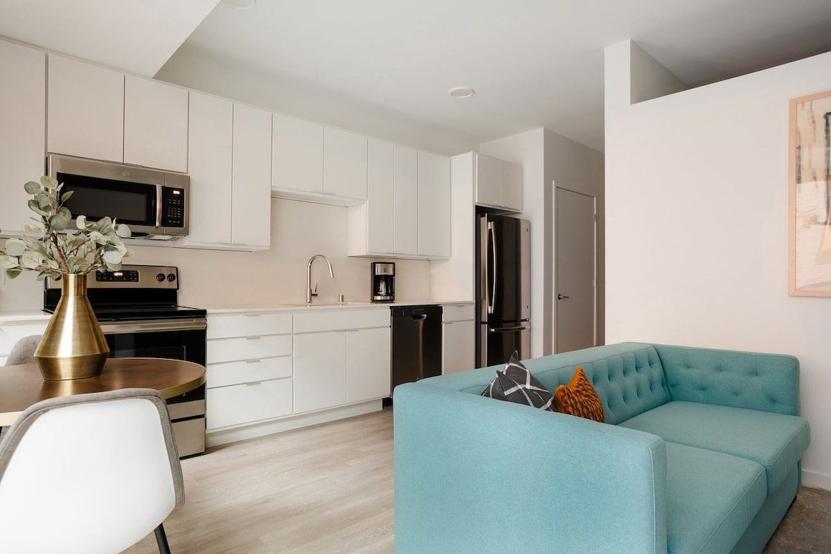 Sonder at Second & Second | Extended Stay 1BR