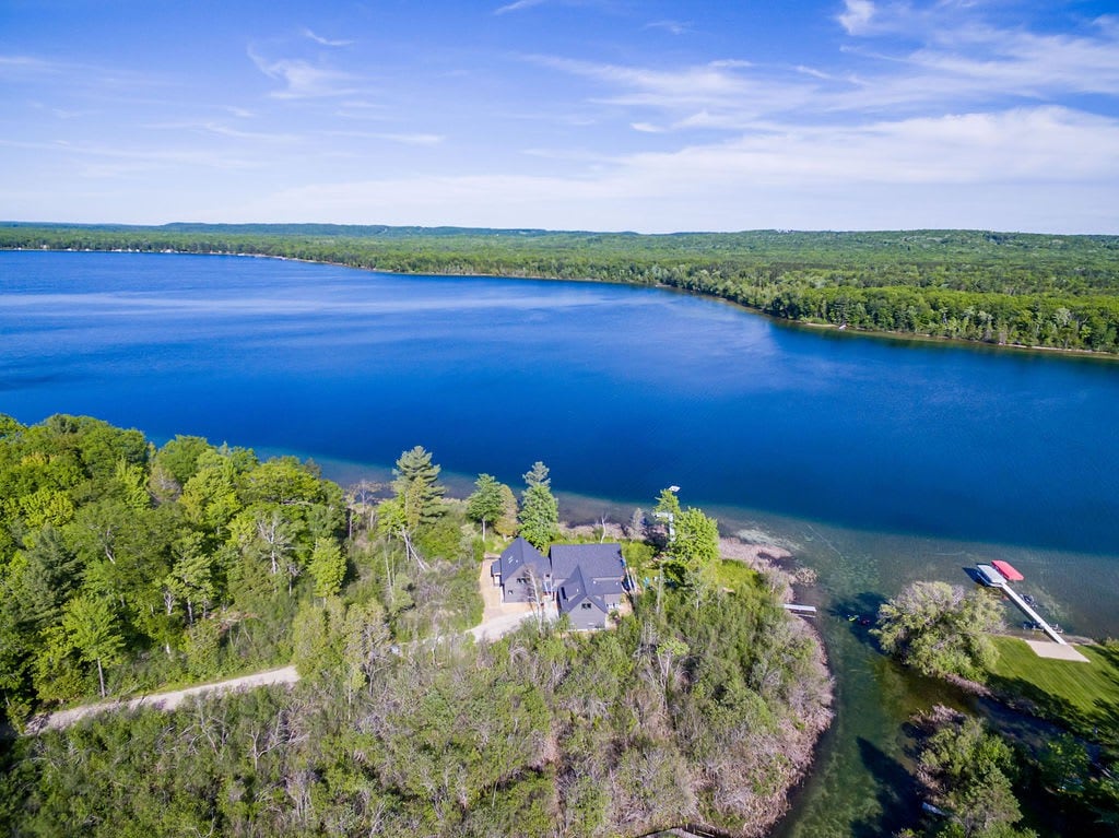 The Point on Green Lake and Betsie River | Dogs OK