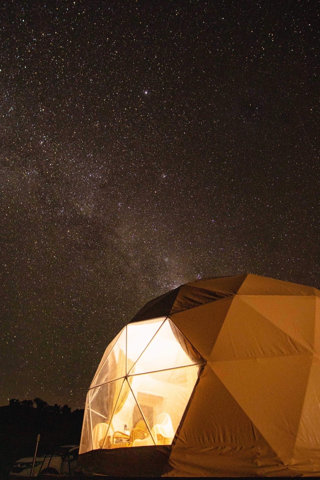 Hillview Farmstay - Glamping Dome Tent