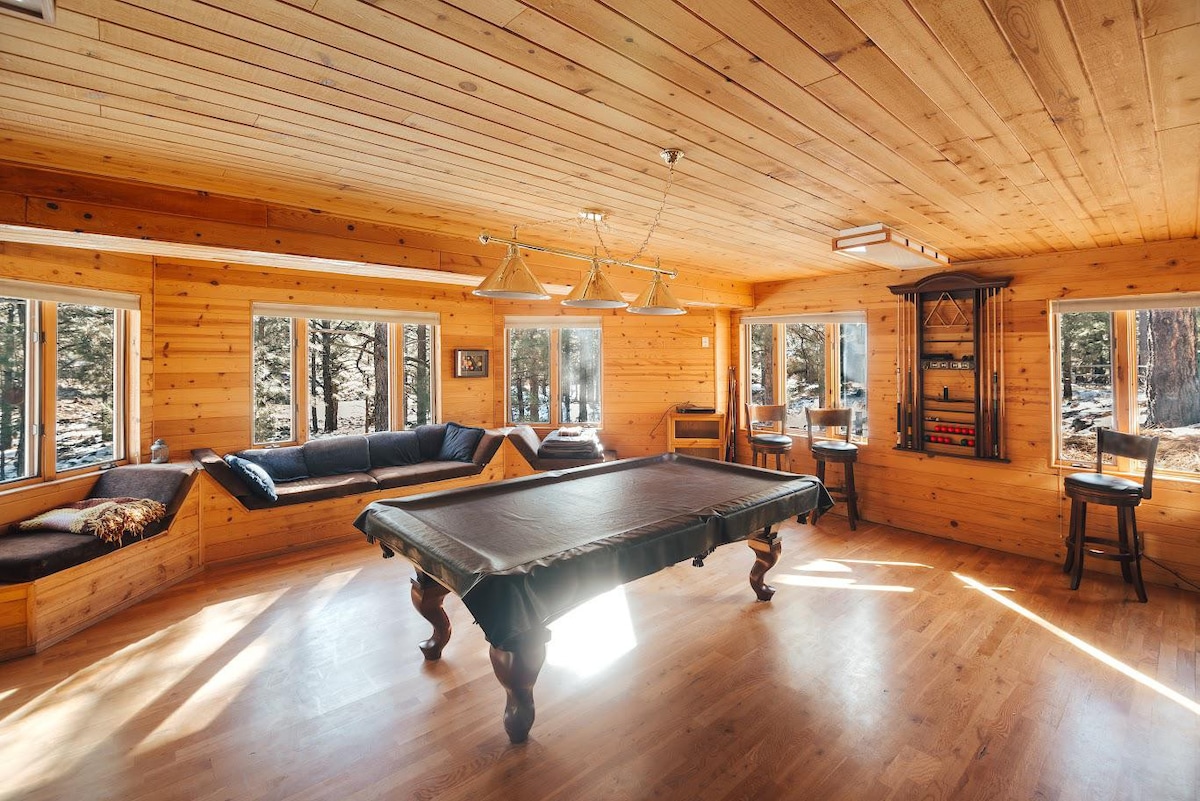 Enjoy peace & luxury at grand Flagstaff lodge