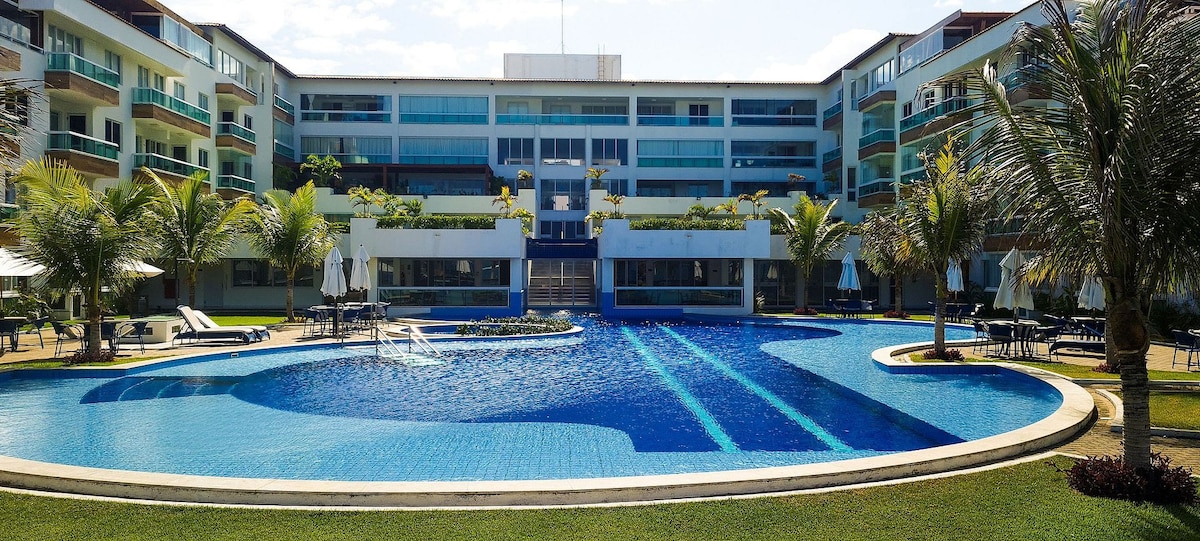 Qavi -位于Praia de Búzios的Beira Mar度假村公寓