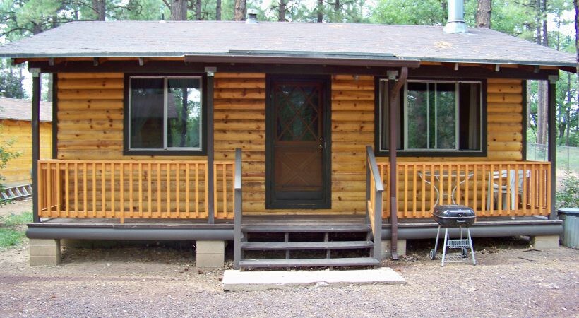 White Fir- Cozy 1-Bedroom Cabin Steps to Lake
