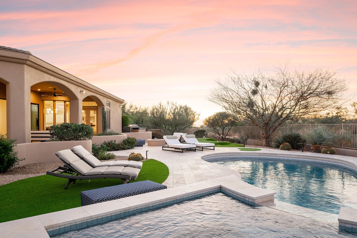 Sierra Luxe: Chic Design, Dream Backyard w/Pool!