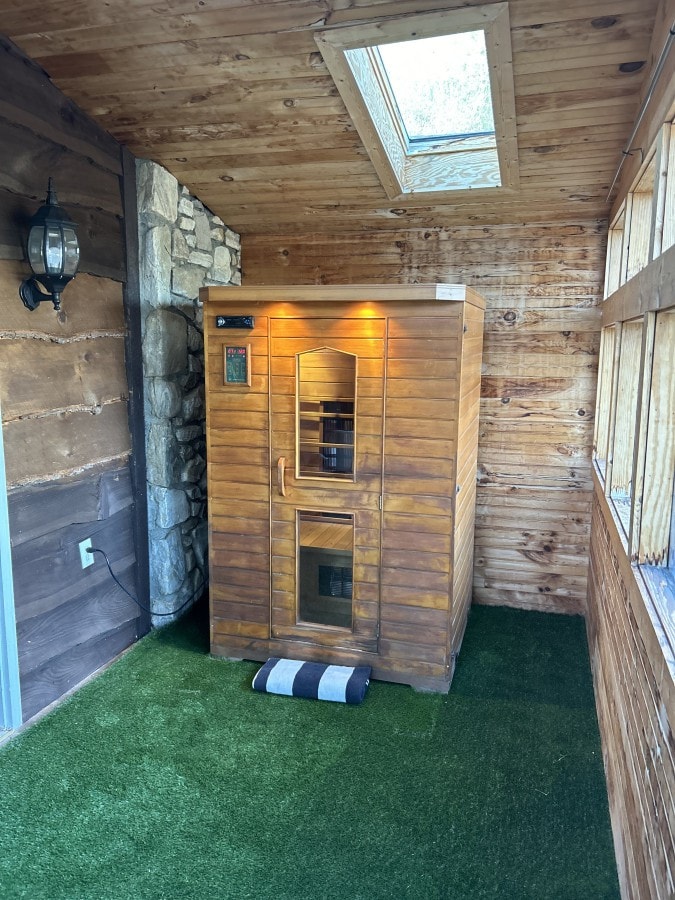 黑山/阿什维尔附近的山间小木屋，带热水浴缸