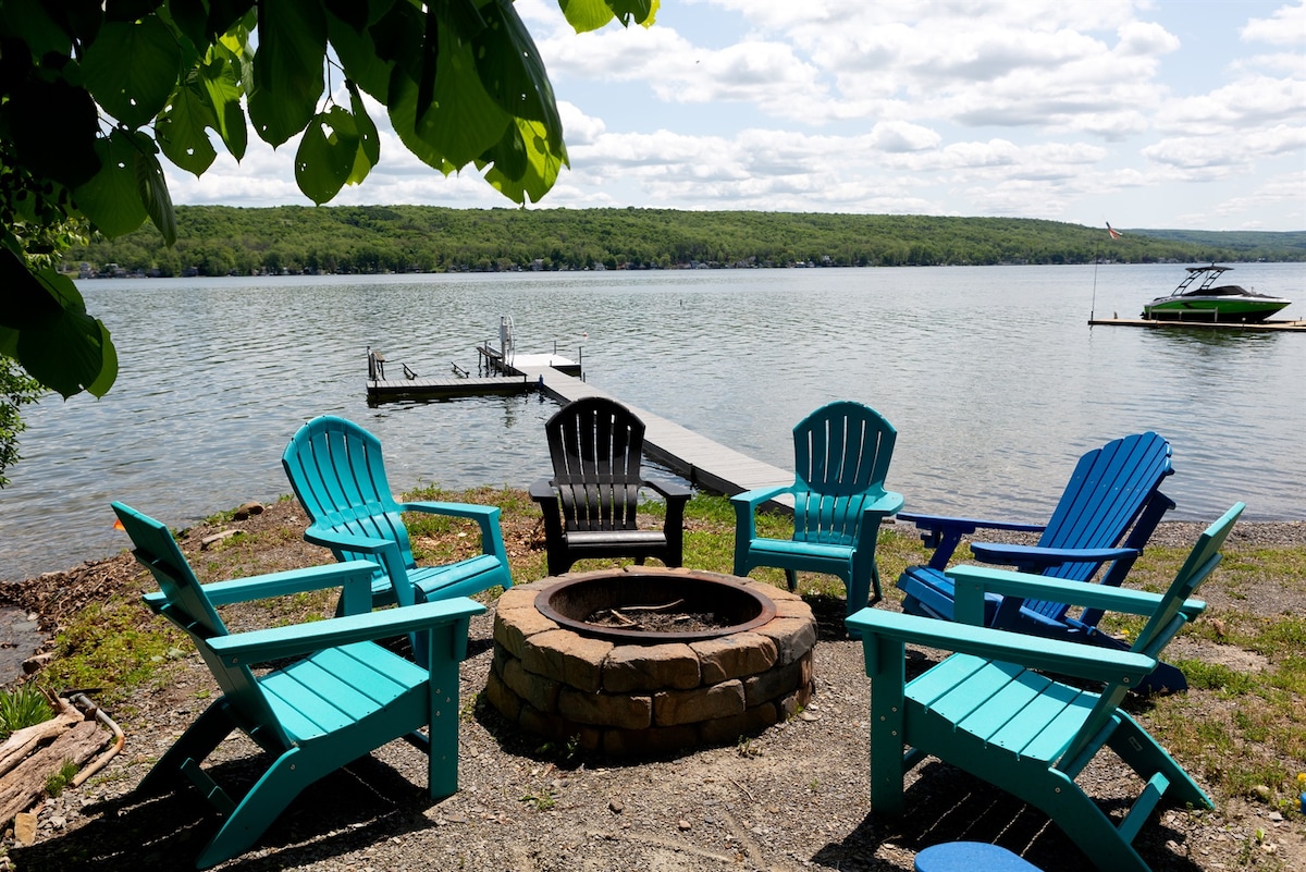 5卧室Lakefront Retreat w.Charming Guest House ： 1