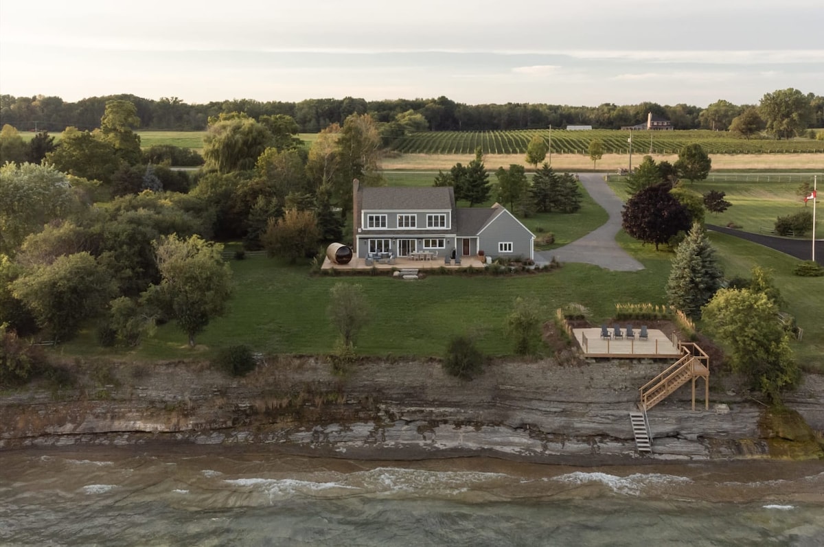 The Hull House - Lake Ontario Waterfront with Sauna