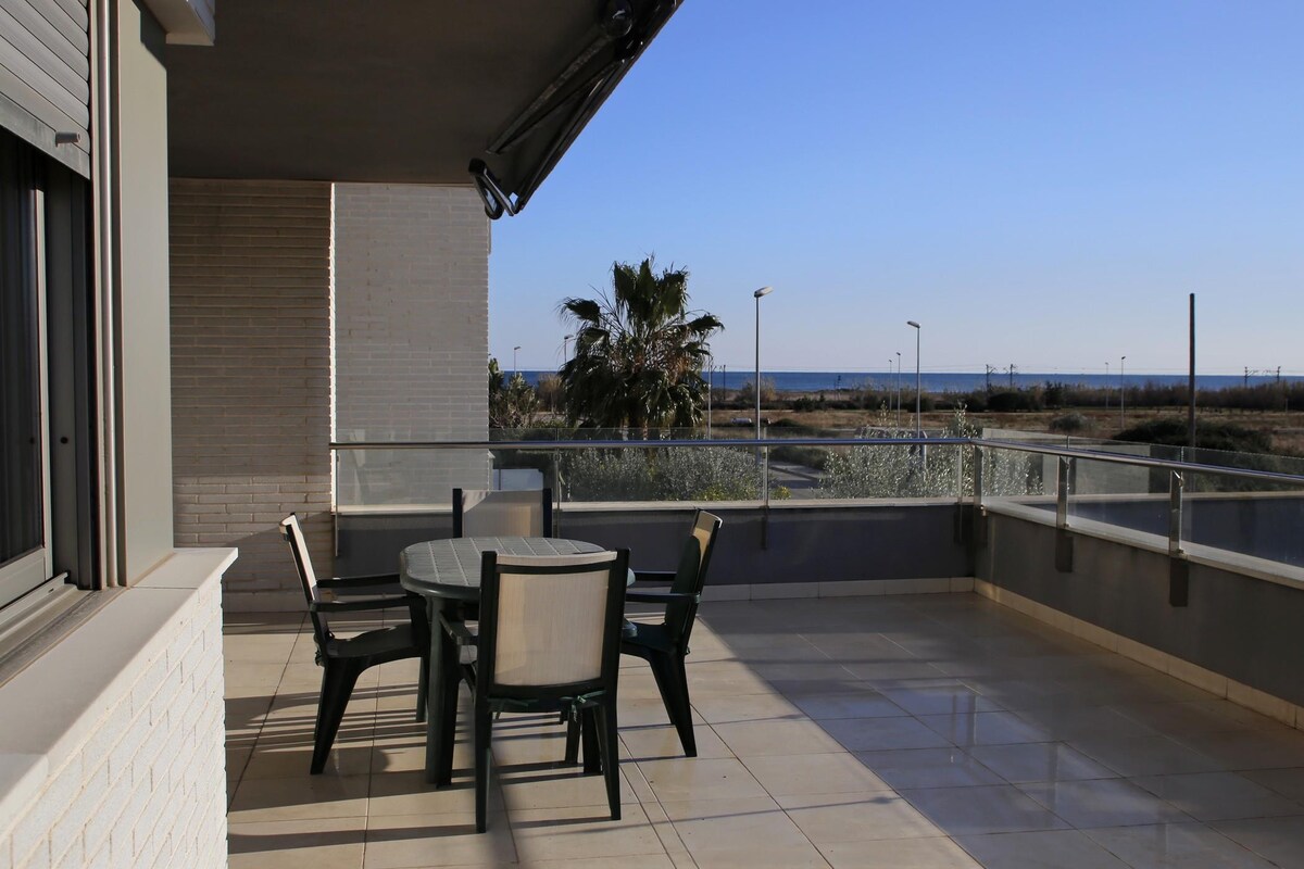 AT175 Nova Torredembarra: Apartment with pool 250 m from the beach