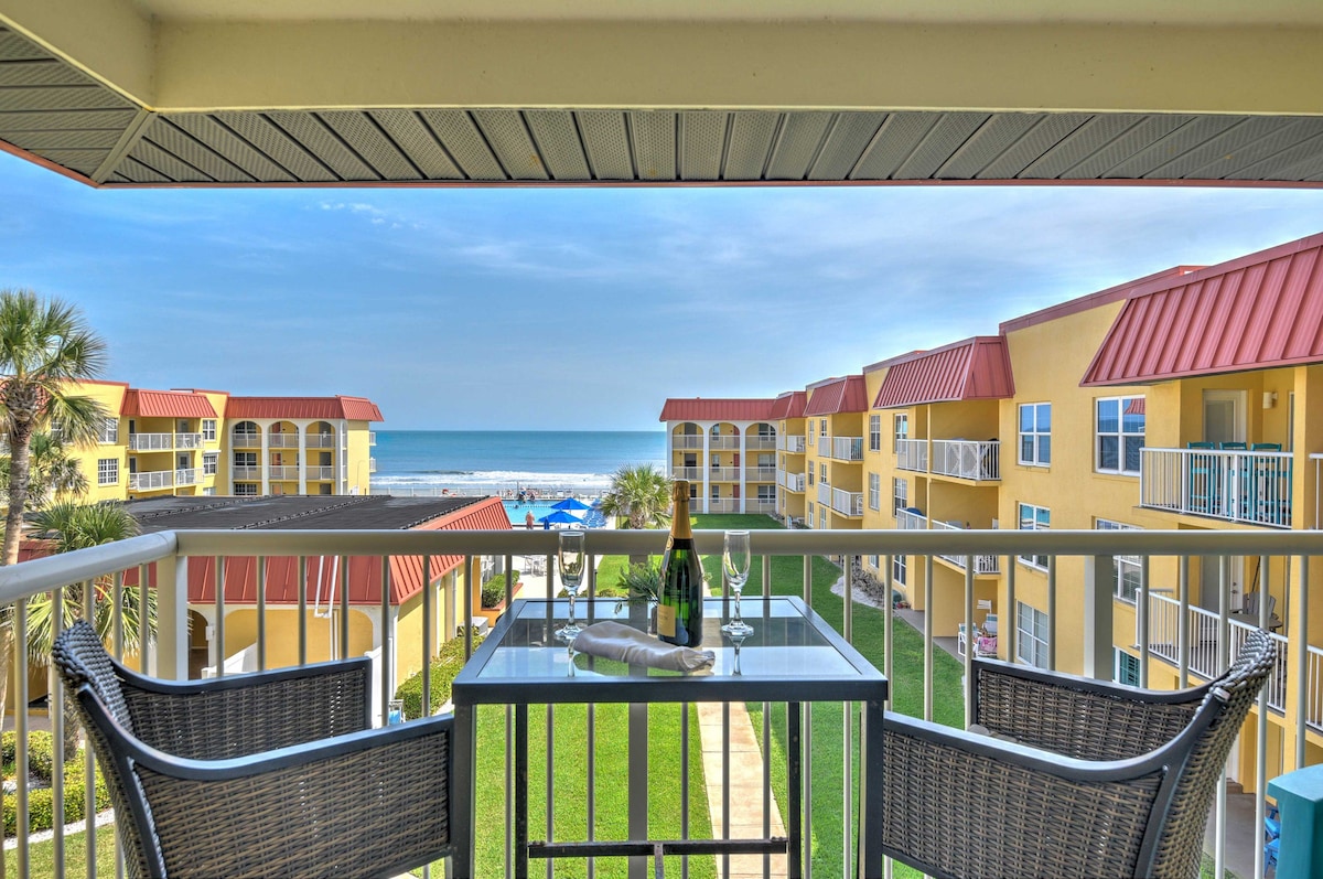 Coastal Condo: Direct No-Drive Beach Access