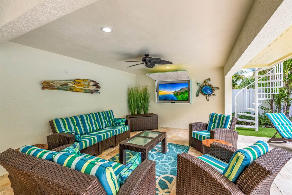 Spacious Home with Private Pool! - Octopus Cottage