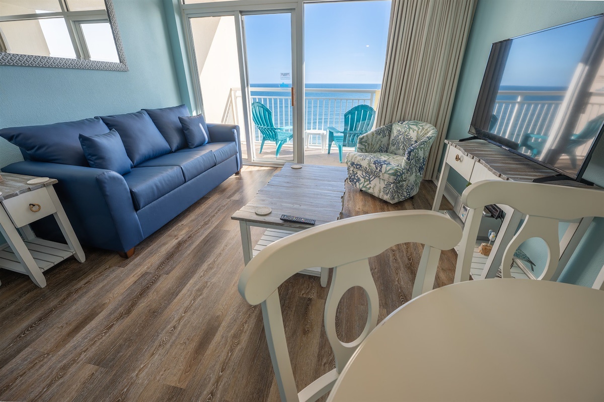 New Direct Ocean Front,King Bed, Pools, Great View