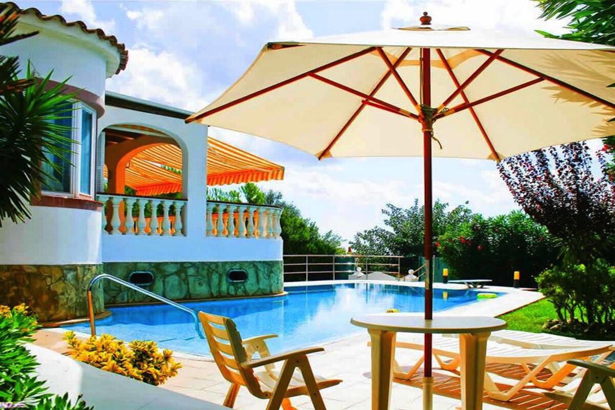 ***SON BOU*** Private Pool | A/C | WIFI | BBQ