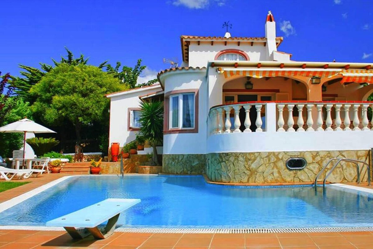 ***SON BOU*** Private Pool | A/C | WIFI | BBQ