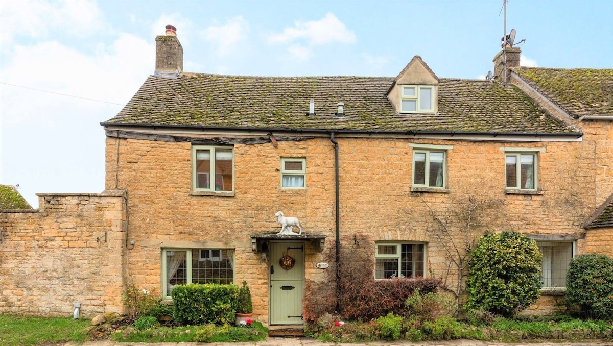 Bourton-on-the-Water假期-梨树小屋