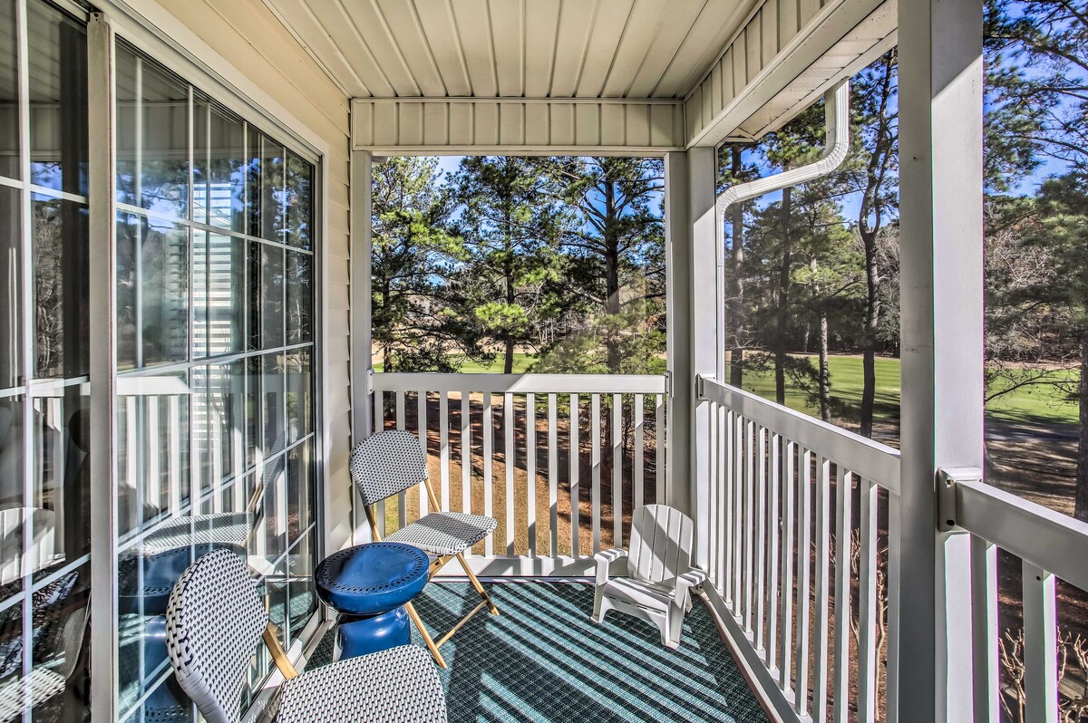 Bright Golf Course Condo Near N Myrtle Beach!