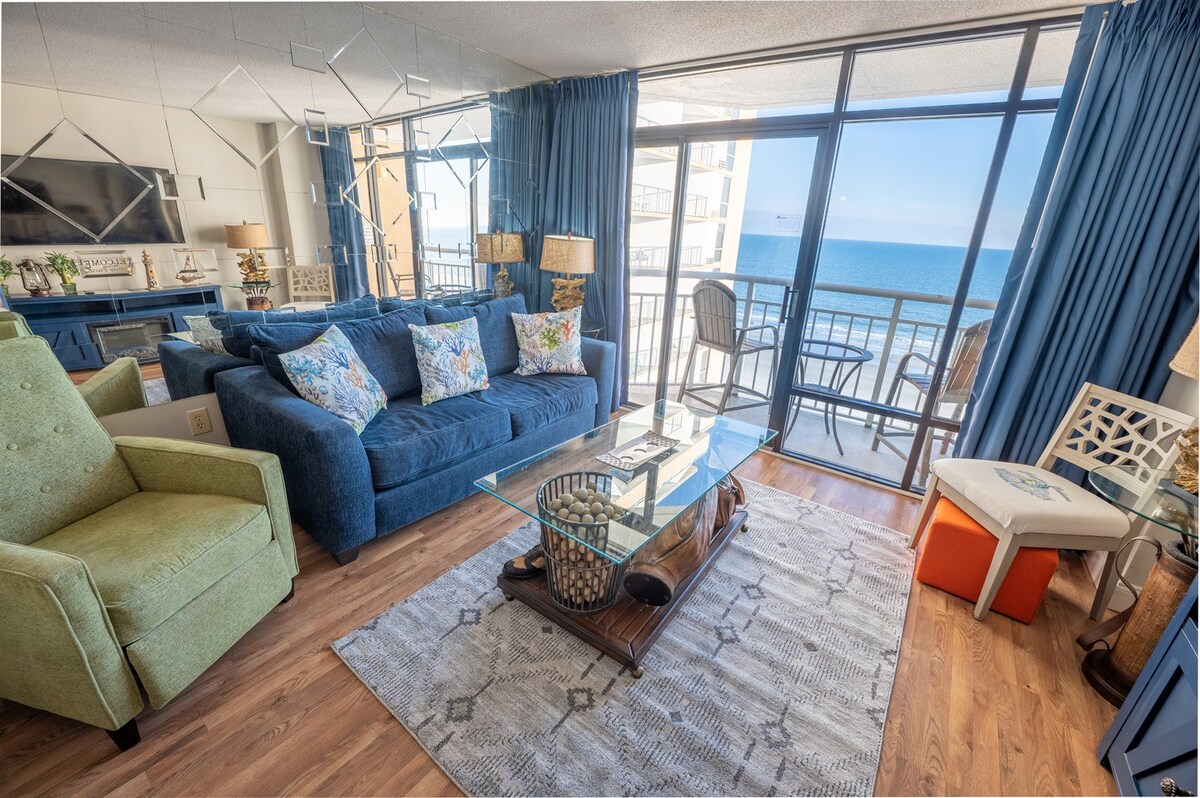 Direct 2 BR Oceanfront, High Floor, Ocean Annies!