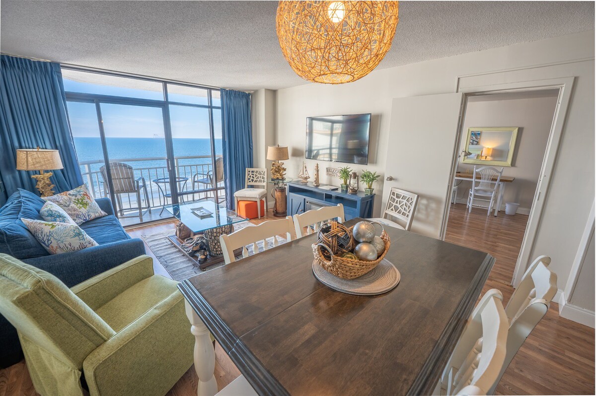 Direct 2 BR Oceanfront, High Floor, Ocean Annies!