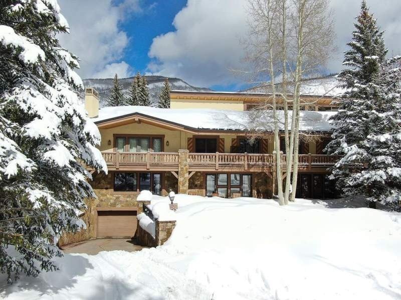 Penthouse with Views of Vail Mountain & Gore Range