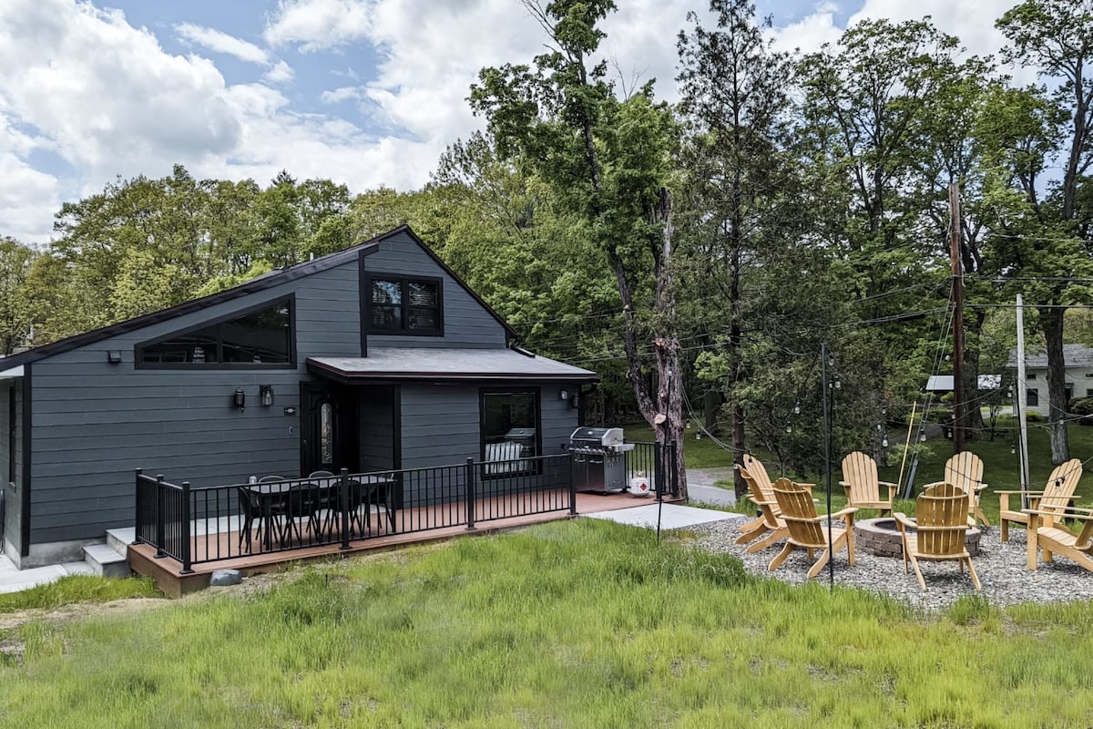 Acorn Bungalow & Lodge - Luxury Cabin, Catskills