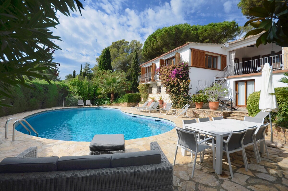Villa with swimming pool for rent in Begur, Casa d
