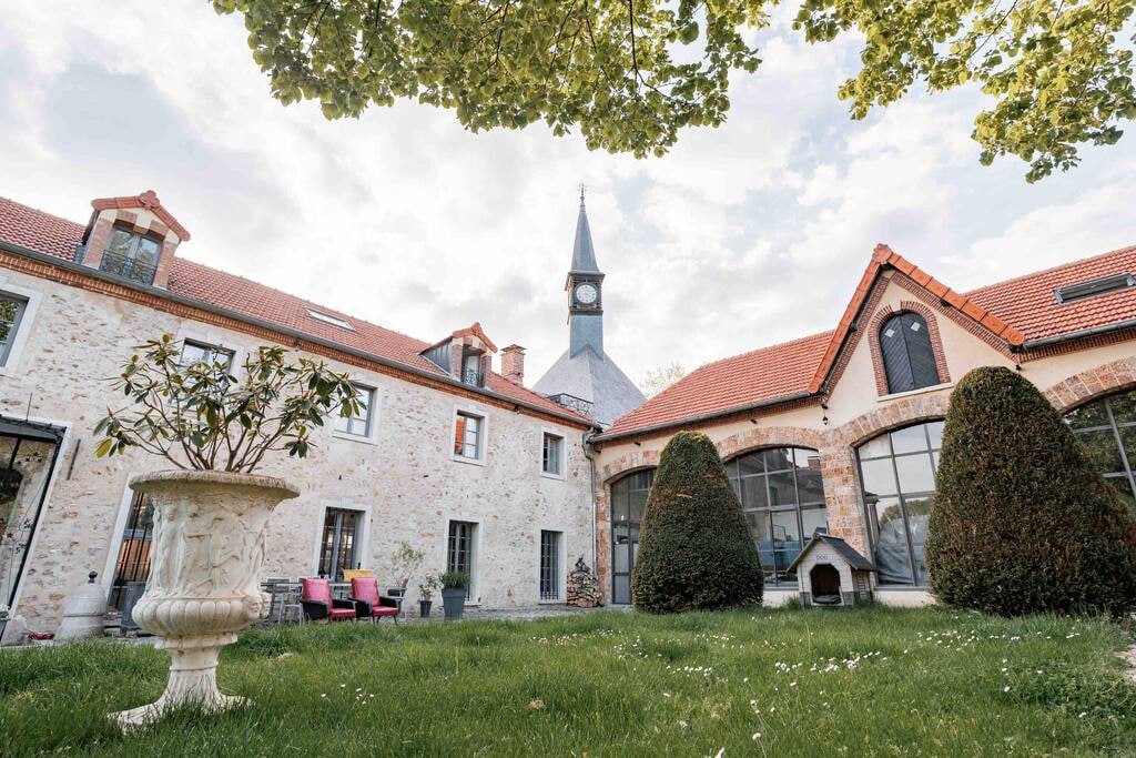 Loft dans clocher face au château