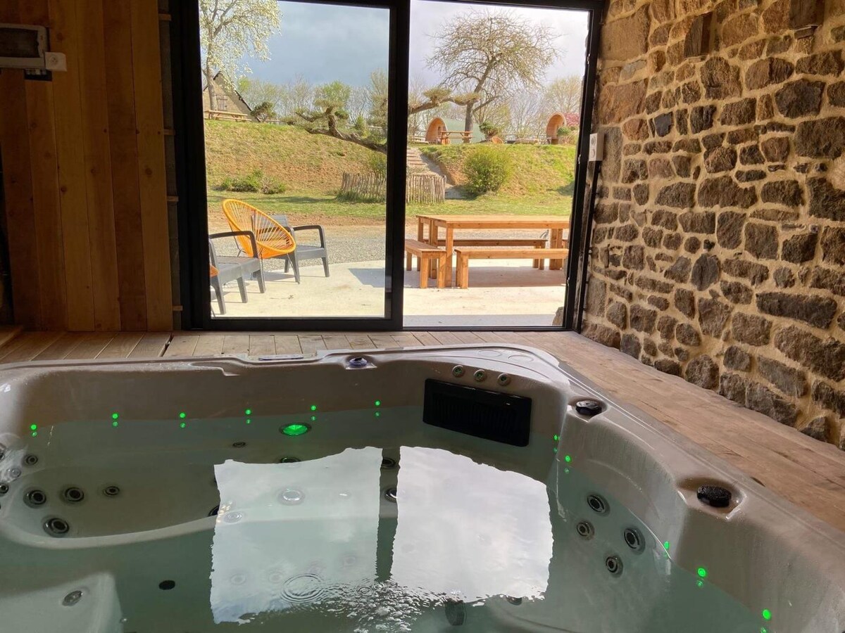 Auberge St-Vincent 35pers SPA Billard Baby-foot